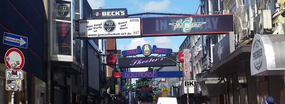 Reeperbahn, die sündigste Meile. Doesn't look like much during the day.