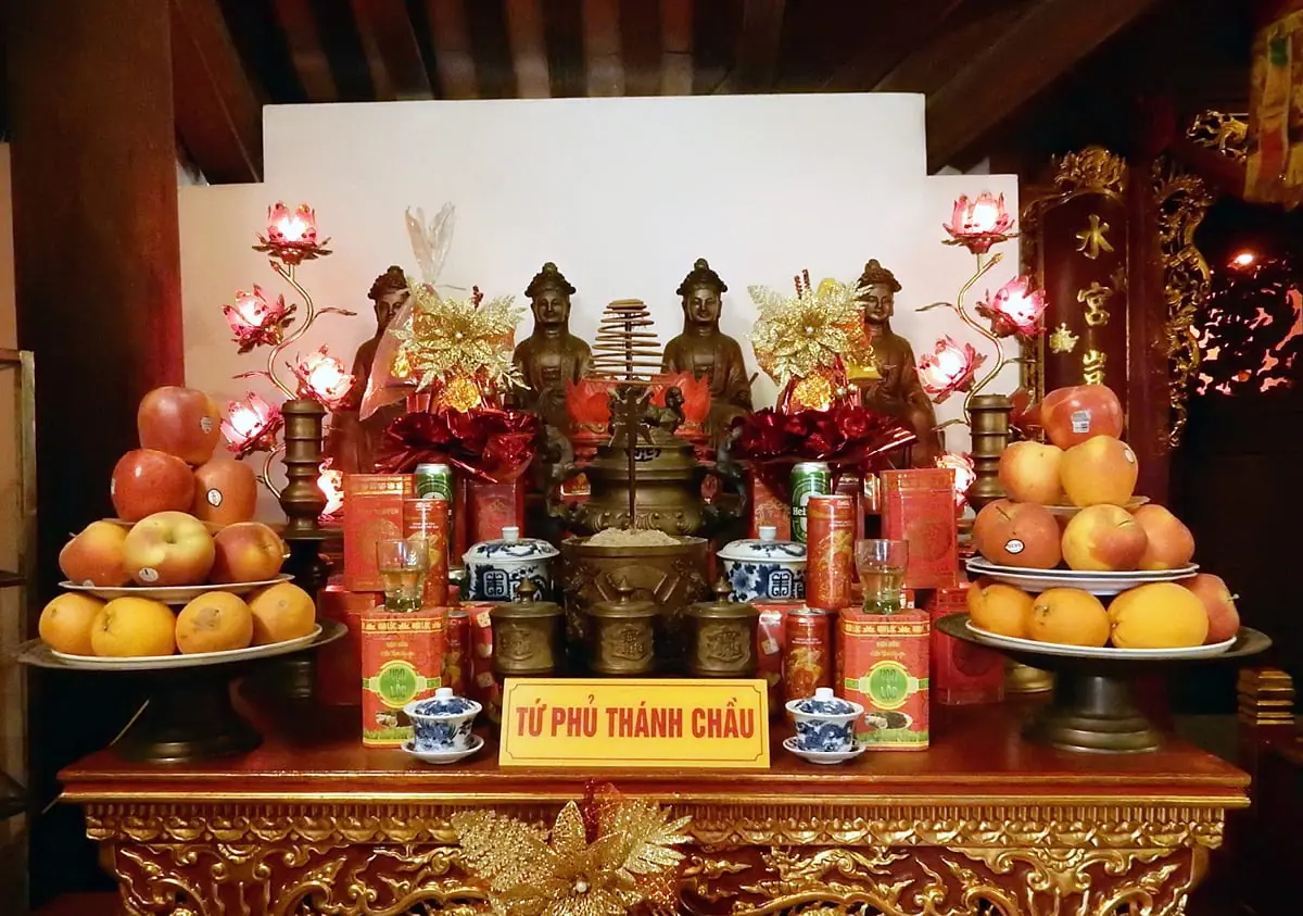 Hanoi, Vietnam: offerings at a temple