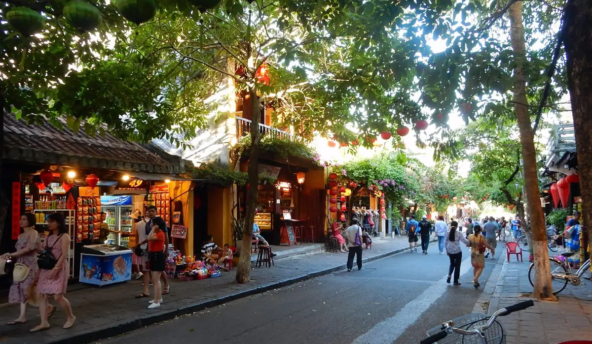 Hoi An, Vietnam: Streets lined with shops near old town